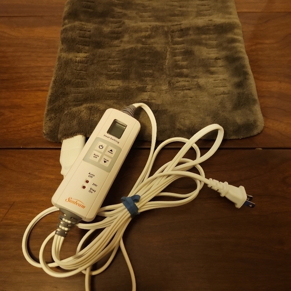 Sunbeam Heated Pad with Controller Brown - Picture 1 of 2